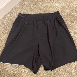 Mens Lululemon fast & free shorts, size small